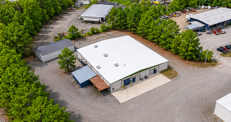 5832 Lease Lane